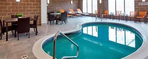 hotels in albany ga with indoor pool